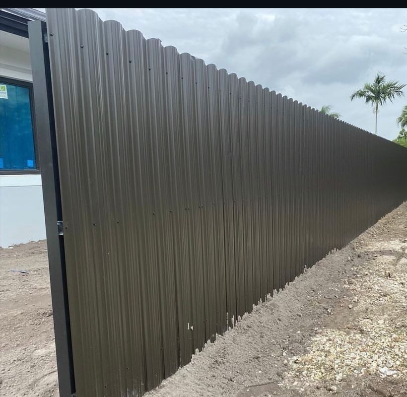 Vertical panel aluminum privacy fence run